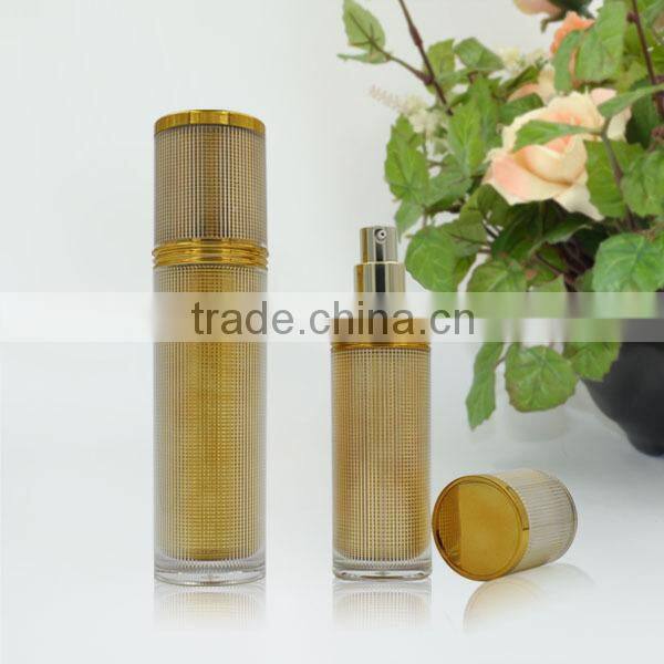 2015 New Design Empty Luxury Plastic Lotion Bottle with Pump Sprayer