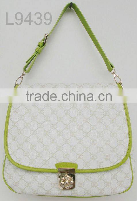 Hot!2012 latest fashion lady PVC handbags