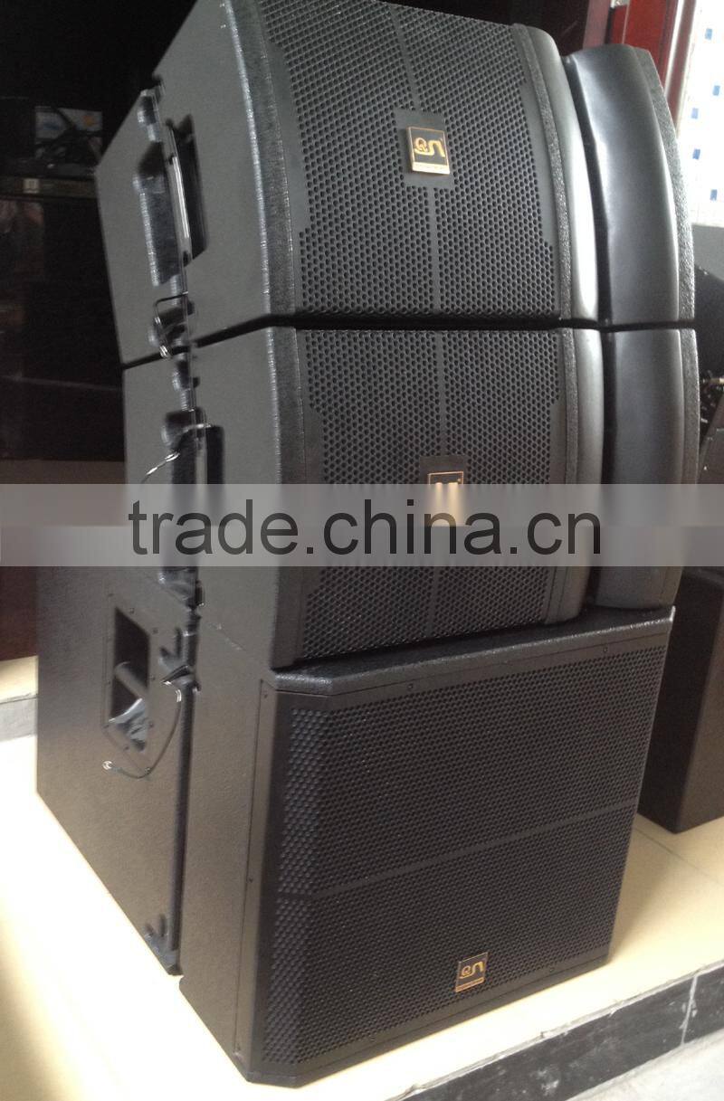 J B L Style 12" Pro Line array Speakers