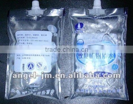 500ml-1000ml spout pouch/sachet/bag pure water/mineral water packing machine/Spout pouch drinking water filling packing machine