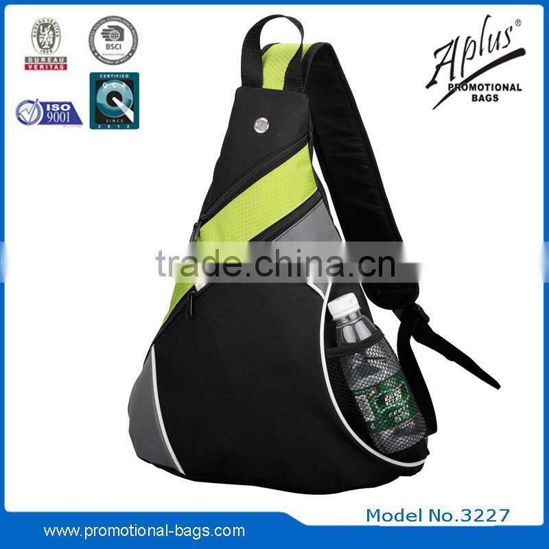 New design inner earphone pocket men sling bag
