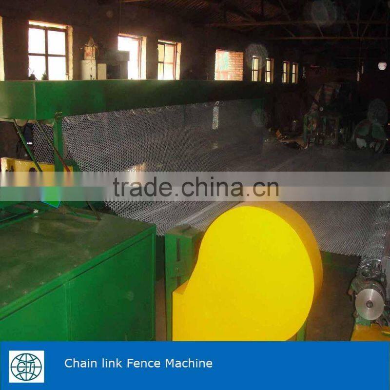 PVC Coated Chain Link Fence Used For Playground fence or Road Fence