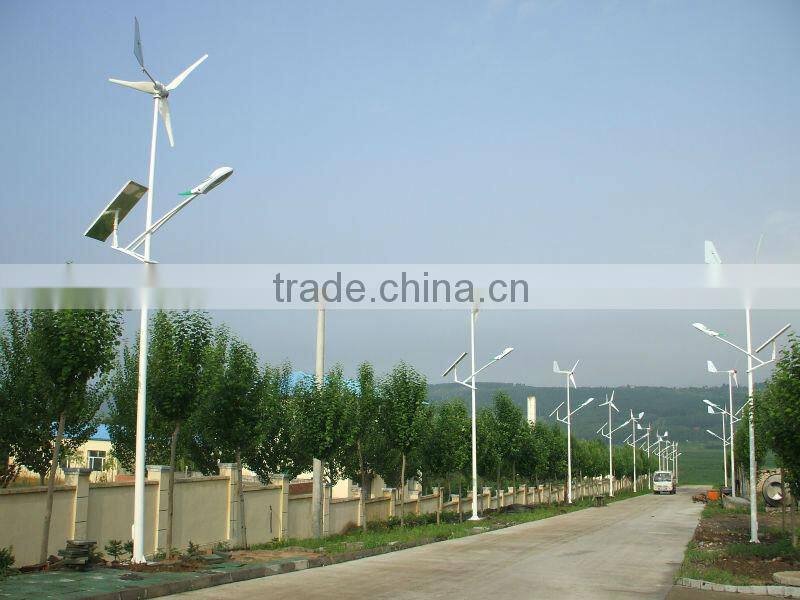 High power off-grid hybrid solar and wind LED street light system