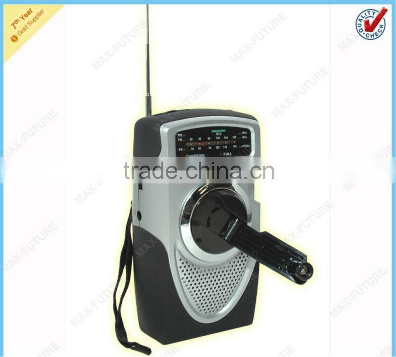 Wind up am/fm/wb weather band radio with speaker