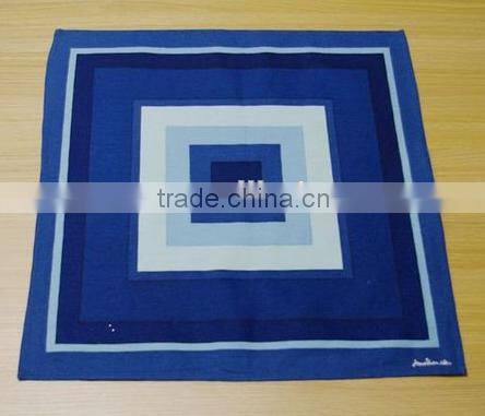 Hot selling Low price folded polyester napkin