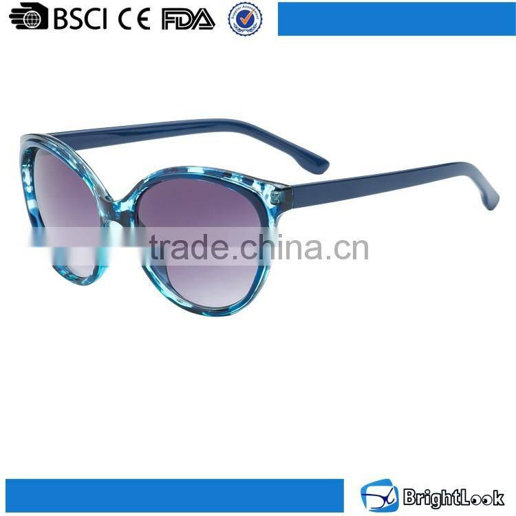 2016 Novelty two color frame ladies style cheap plastic sunglasses