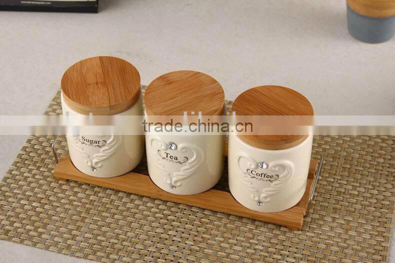 Airtight ceramic jar with bamboo rack