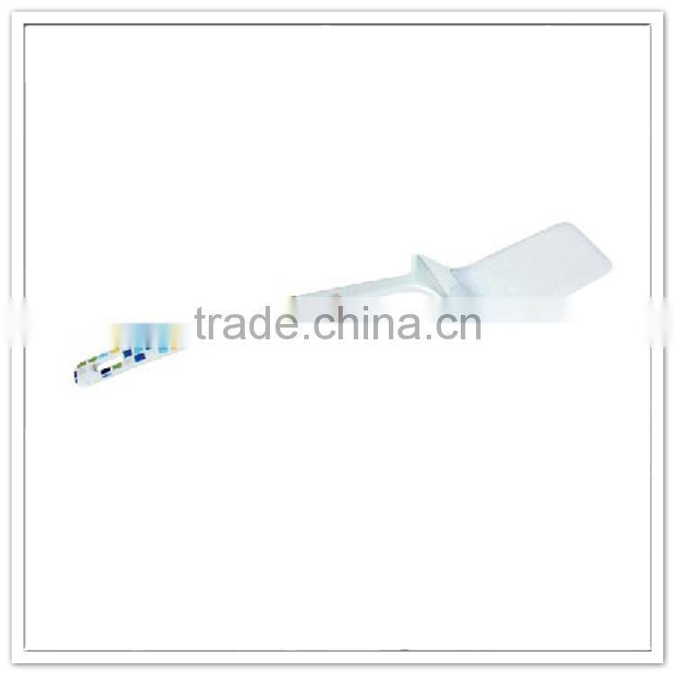 China plastic wholesale kitchen utensils turner baking tools/cutting tools in baking