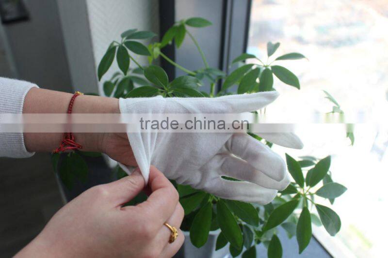 Breathable cotton gloves