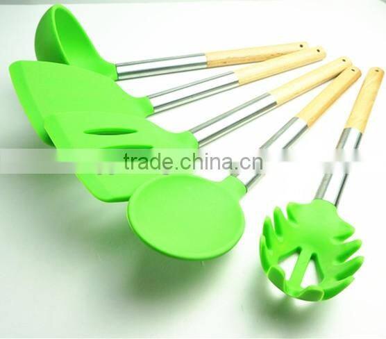 33058 silicone Kitchen Cooking Utensils with wooden handle