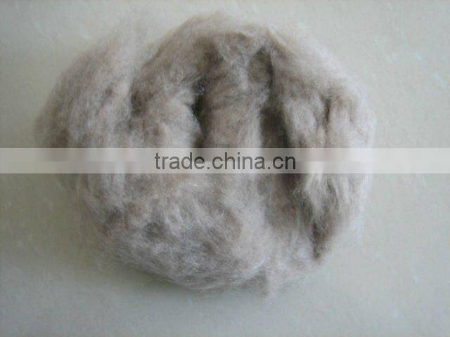 Brown dehaired cashmere fibre