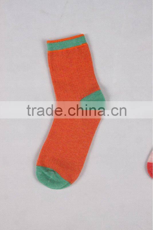 Women solid color ankle socks