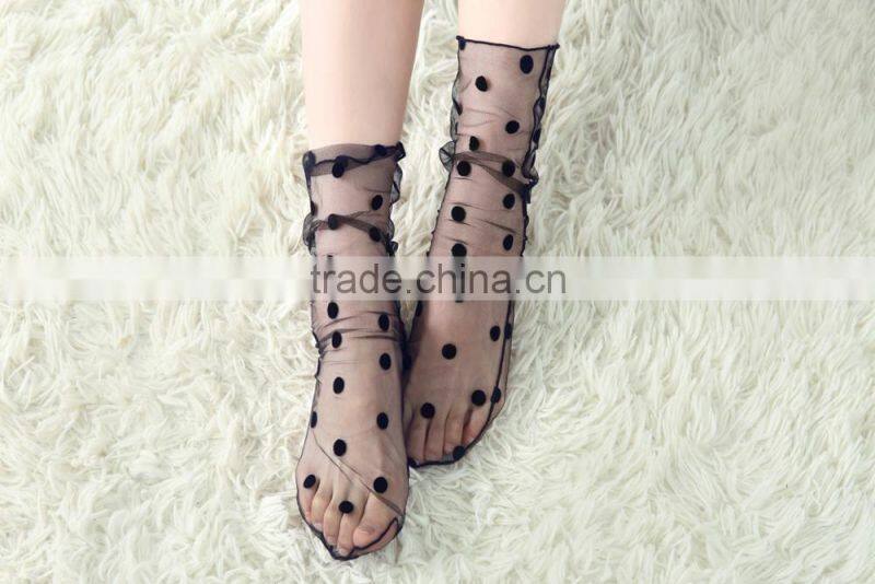 WS-24 Sexy Breathable Silk Heap Heap Soft Elasticity Black Fishnet Lace Flower Mesh Ankle Fashion Socks Summer Style