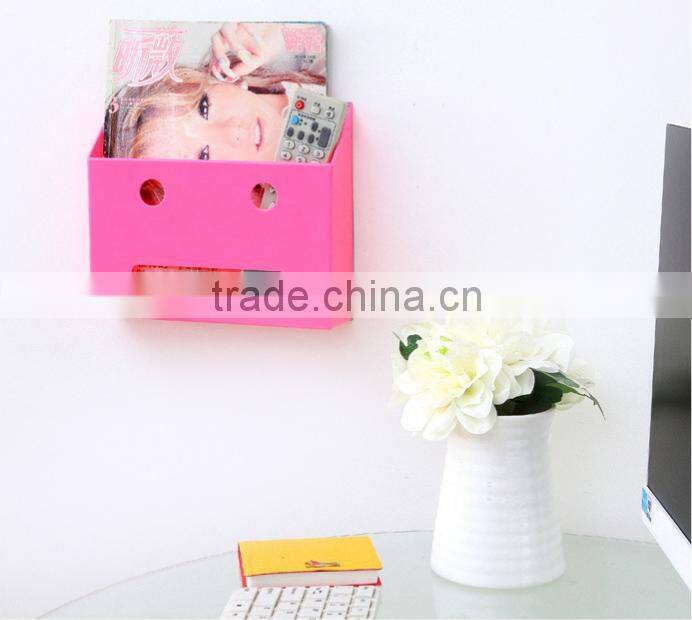 Q1099 wholesale wall box strongly adhesive bathroom racks kitchen bathroom storage box