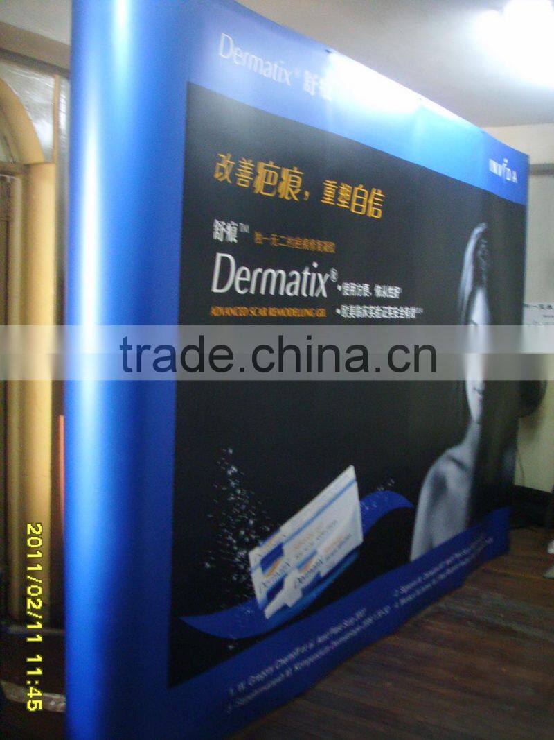 deluxe pop up wall for advertising