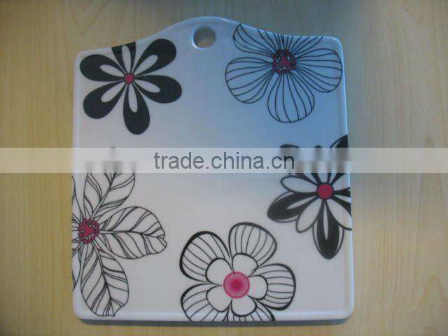 Factory sell cute printing melamine kids vegetable plate