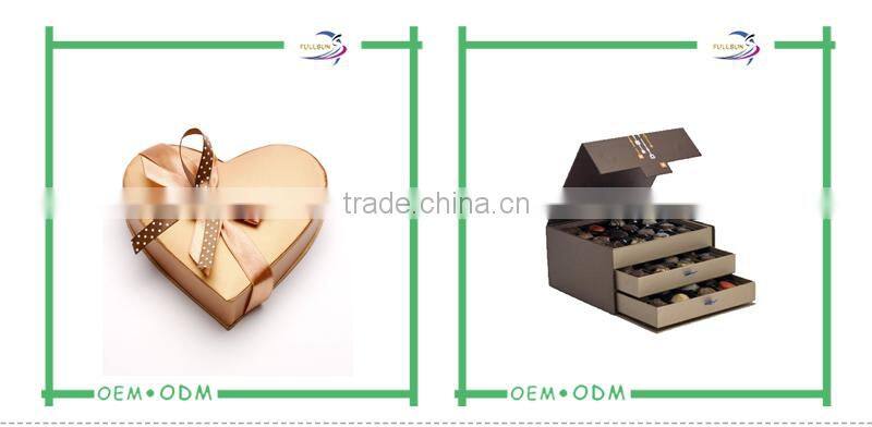 Luxury Custom Decorative Chocolate Boxes /Wedding Candy Box With Inner Padding