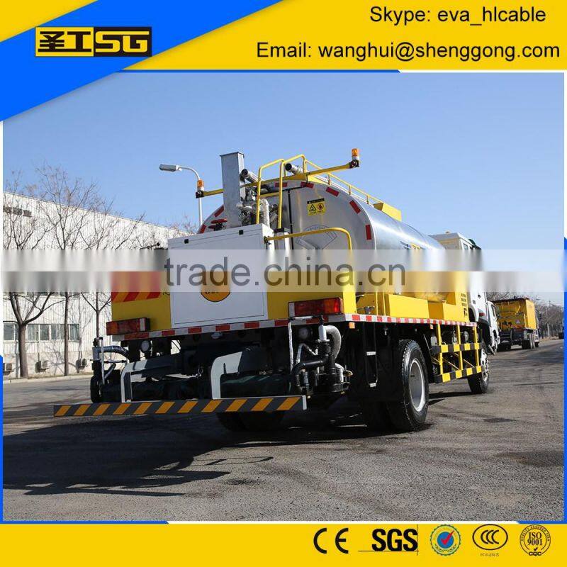 2016 TOP Sale Asphalt Bitumen Sprayer Vehicle