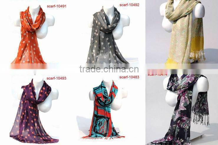 fashion 100% ployester square neck scarf
