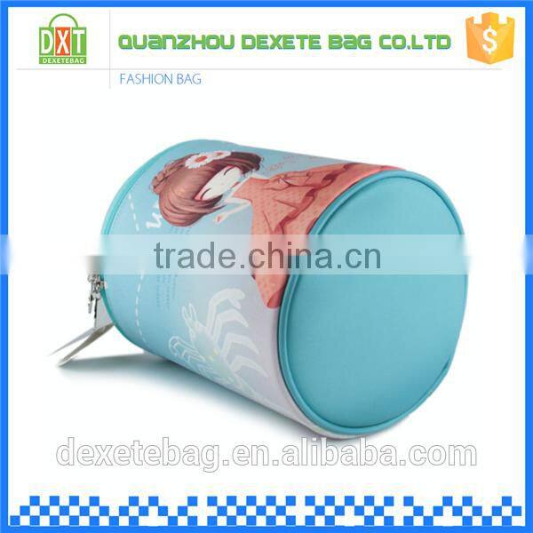 High quality barrel shaped polyester waterproof travelling washing bag