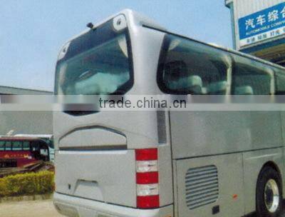 Bus double-curvature rear windshield glass