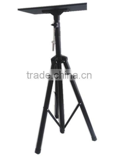 Adjustable tripod projector stand