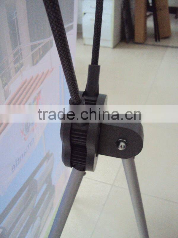 Retractable X Style Banner Stands