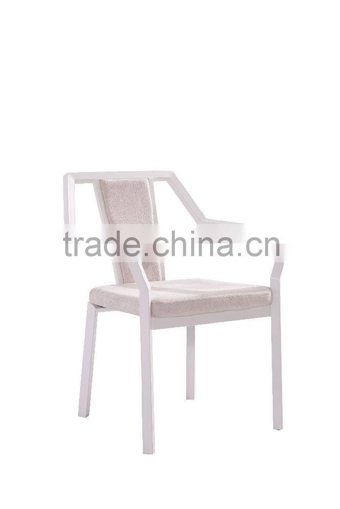 Kinked iron frame dinning chair with PU high bouncy sponge and iron legs
