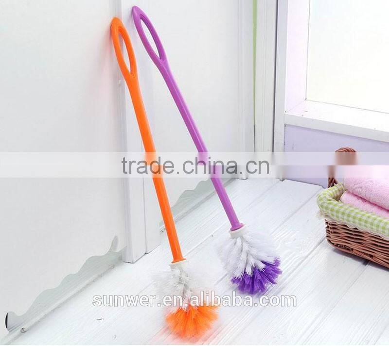 2016 very cheap price disposable toilet cleaning brush wieh holder