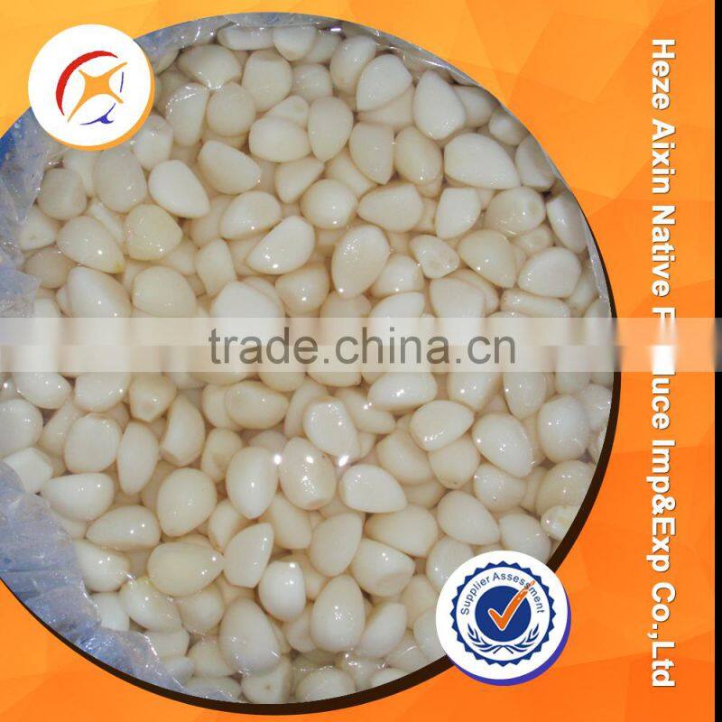 garlic cloves in brine