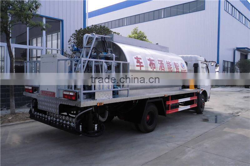 Dongfeng 6000liters small bitumen distributor truck sale