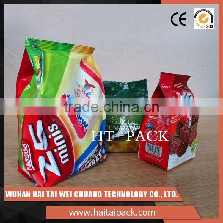 New design 4KW / AC380V automatically food packaging machine HT-VP52A