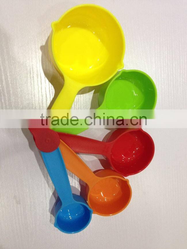 Food grade 5pc plastic measuring spoon set new style plastic scoop set