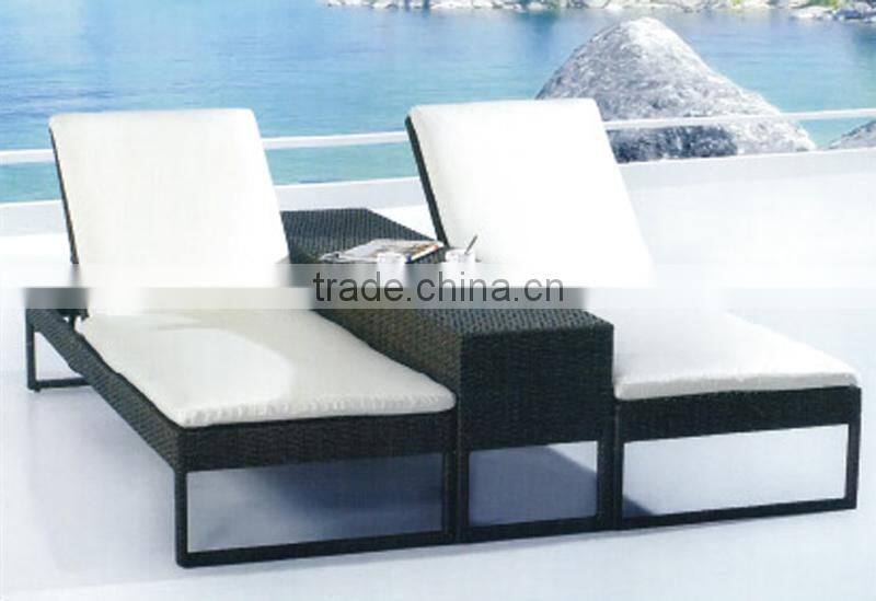 All Weather Outdoor Wicker Rattan Beach Chair