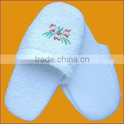 Hot red towel slippers,open toe slippers