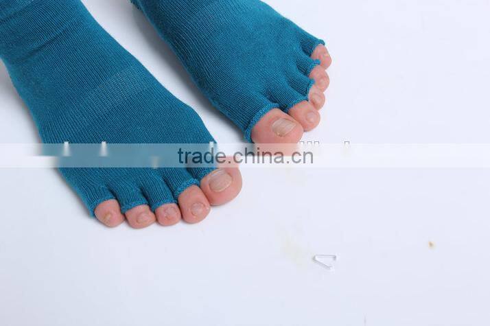 custom grip sports socks design your owm non skid women cotton open toe yoga socks