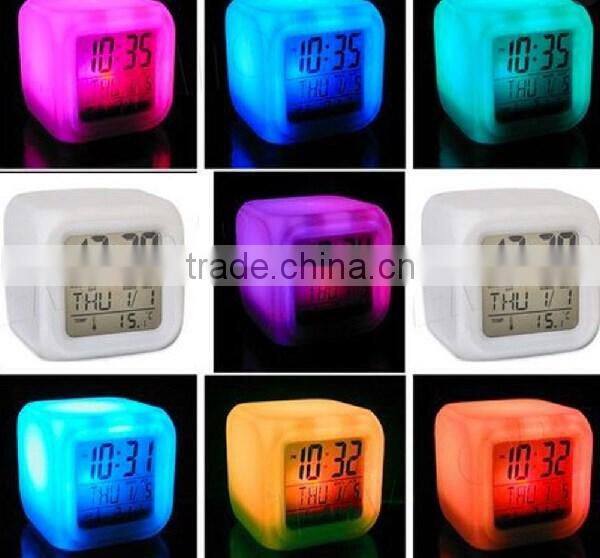 Hot selling 7 color changing led digital alarm clock