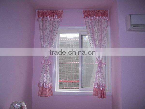 multifunctional extensible curtain poles