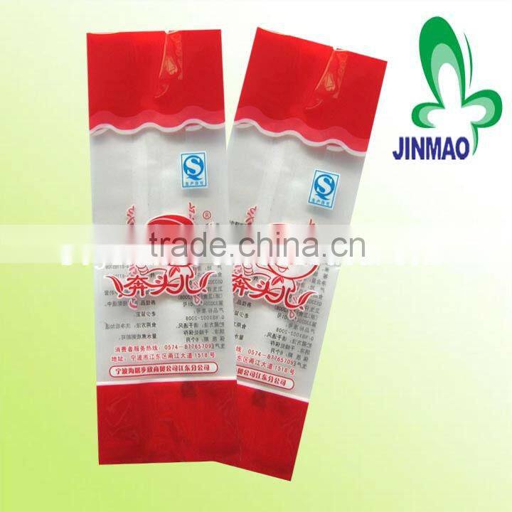 Back center sealing plastic bags for packaging