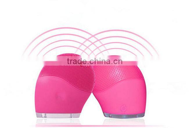 popular 2015 soft silica gel Skin Vibration Slimmer Face cleansing massager functional