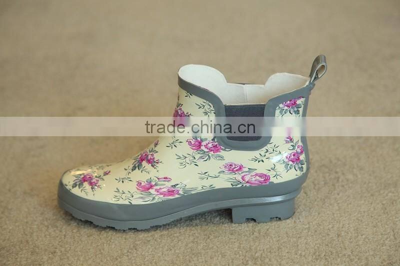 Ladies Waterproof Ankle Rubber Rainshoes