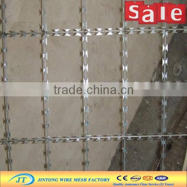 military welded razor barbed wire mesh fence