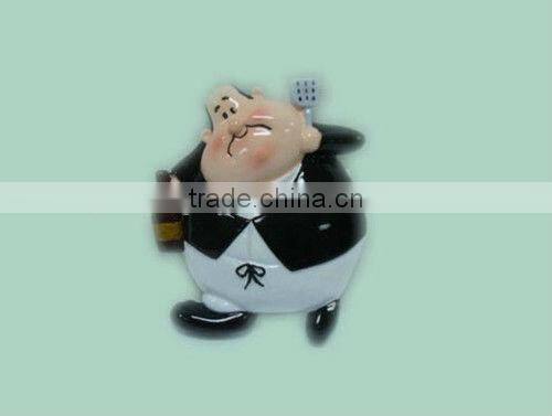 Small decorative polyresin magnets