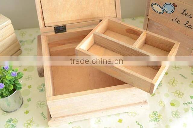 Portable multiple gird sewing wooden box