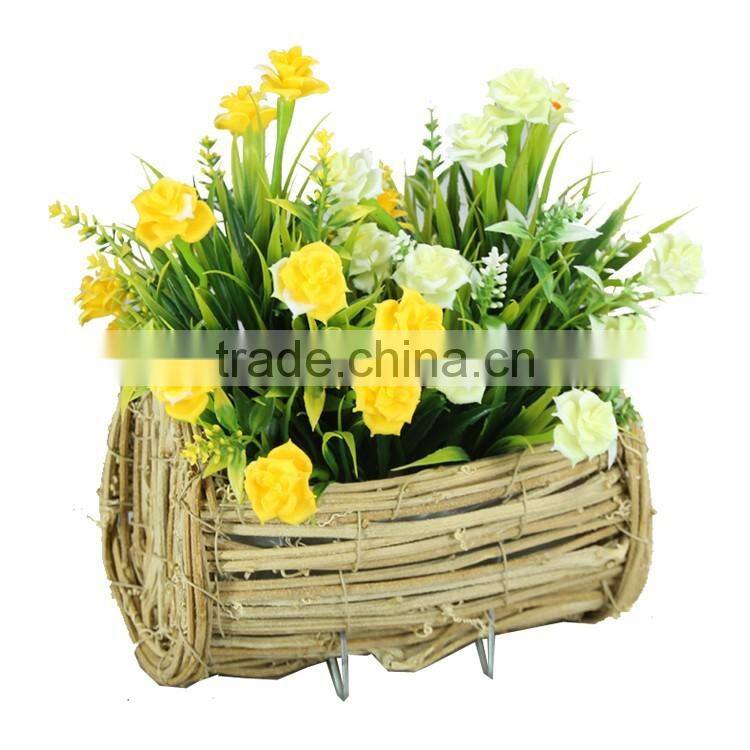 Handmade natural rattan tray with plastic linning for garden planter