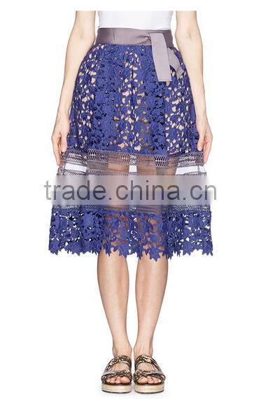 Honeycomb mesh with textured lace transparent trims skirt