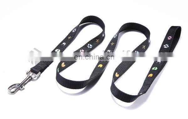 Newest hot selling pet dog leashes with comfortale touch nylon lanyards