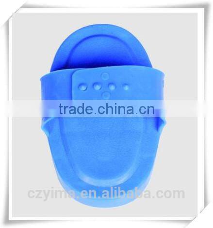 plastic hoof pick brush/horse cleaning