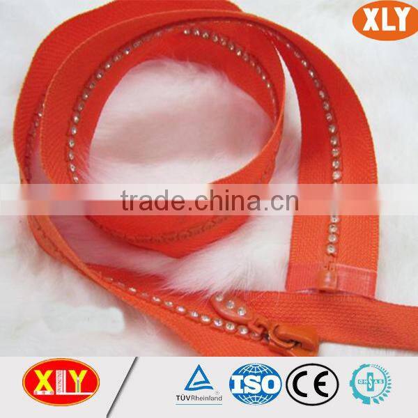 China XLY zipper #3 close end single stone diamond zipper
