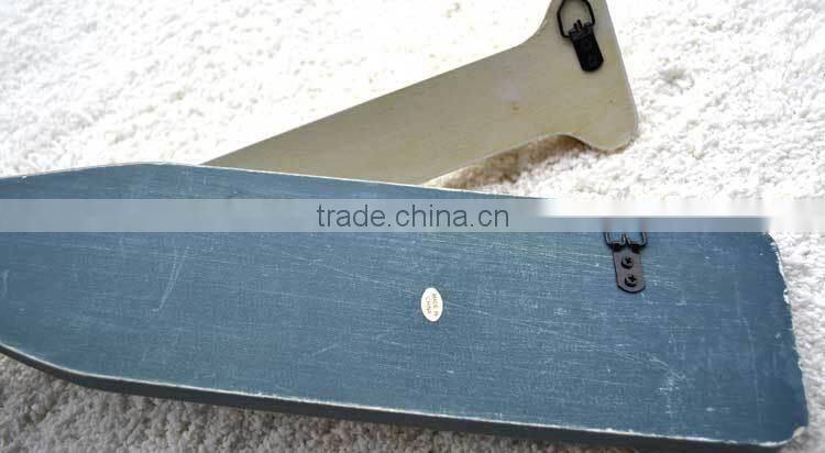 Hot selling eco-friendly handmade natural wooden clothes hook with cheap price